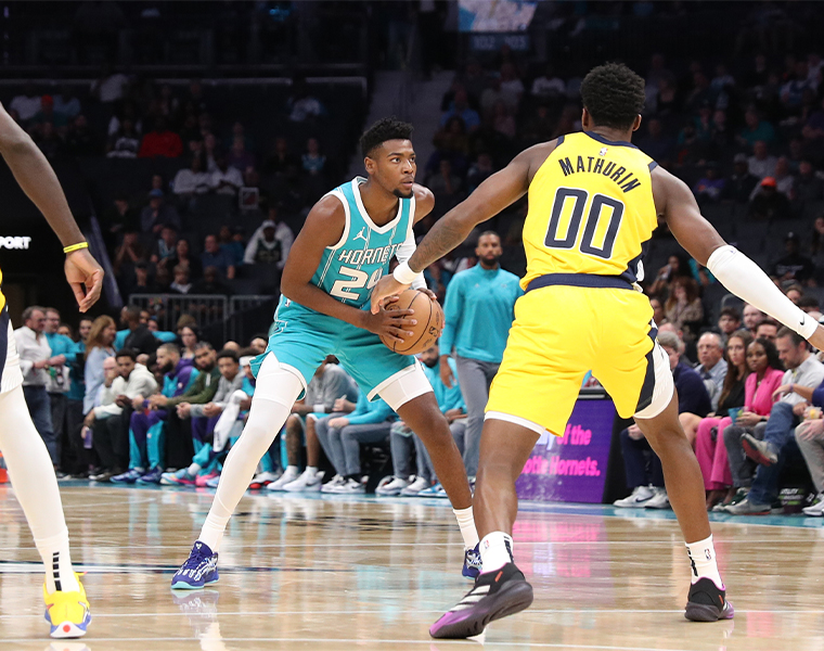 Miller, Hornets Flip Fortunes In 3rd Quarter, Defense Dominates Indiana